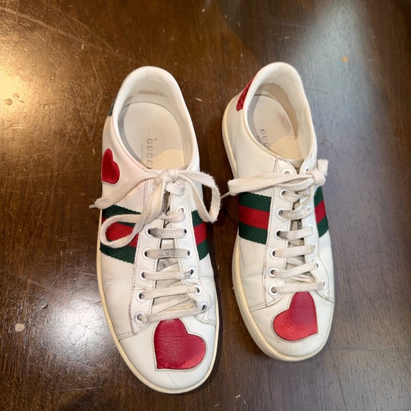 Gucci Shoes - Authentic Gucci White Sneakers with Red Heart Details